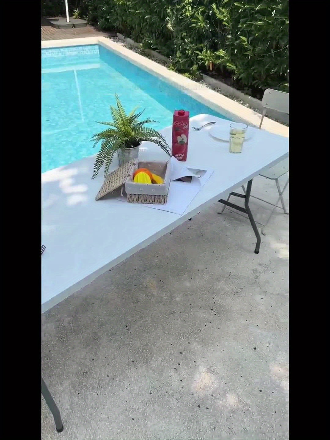 Heavy-Duty 4ft/6ft Folding Table with Handle, Portable Plastic 6 Foot Folding Table for Easy Storage