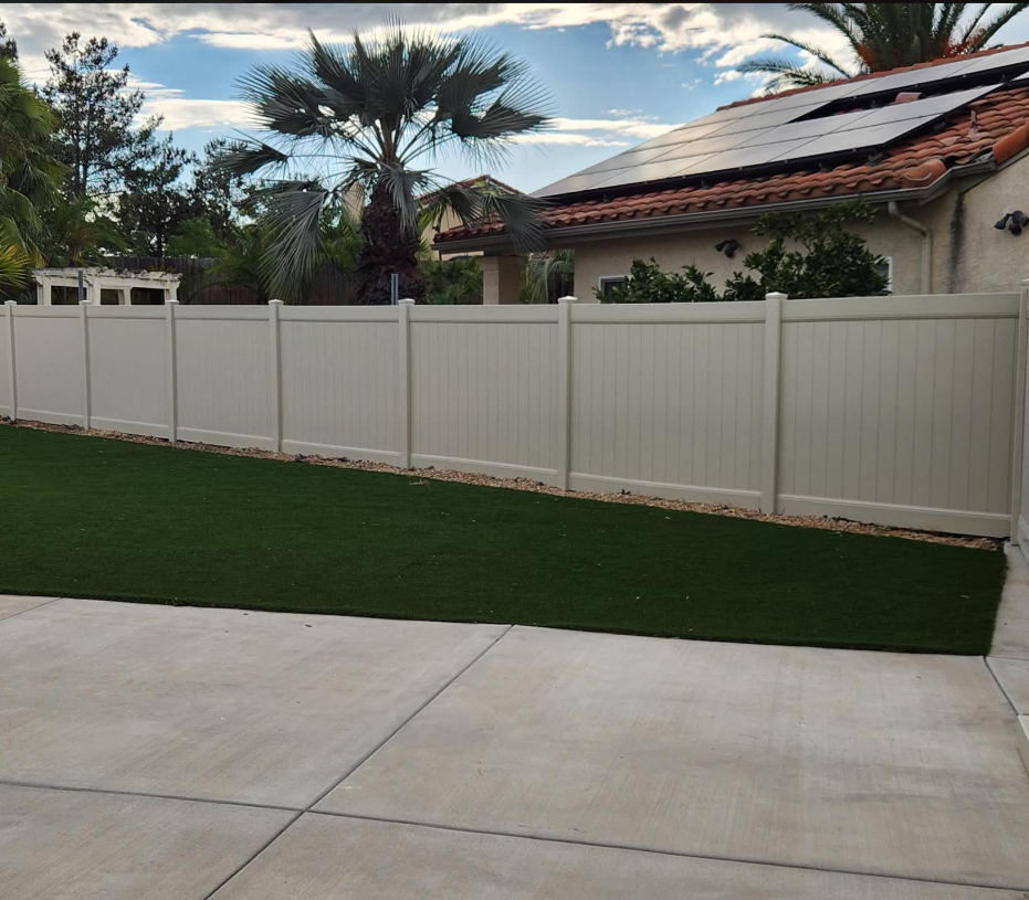 6 × 8 Privacy in Tan — photo 1